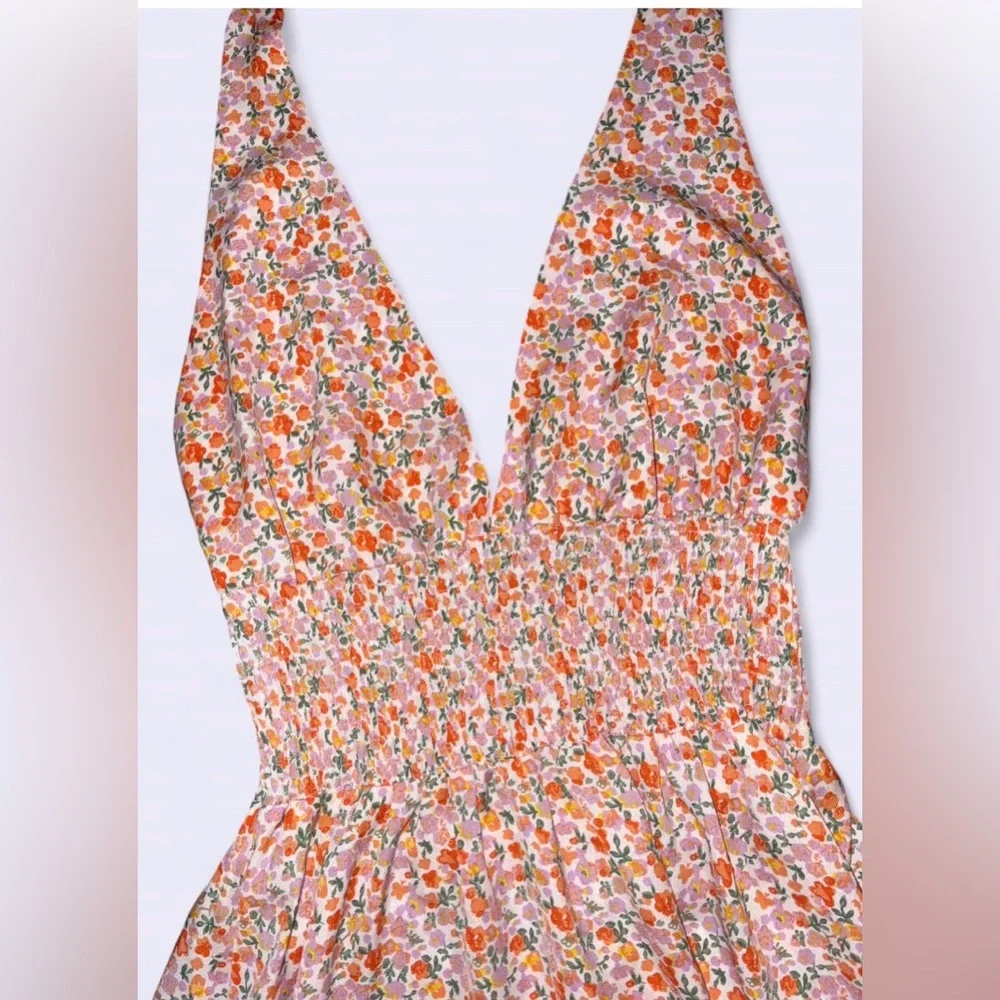 ROMWE Floral 🌼 Halter Mini Dress | Smocked Waist, Open Back, Size Small - Picture 4 of 8